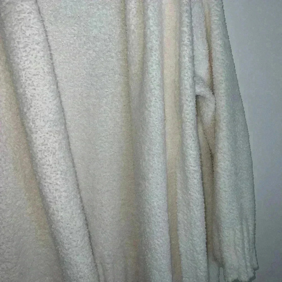 Lilly Pulitzer Basia Textured Cozy Cardigan in Coconut Cream Ivory - Picture 8 of 13